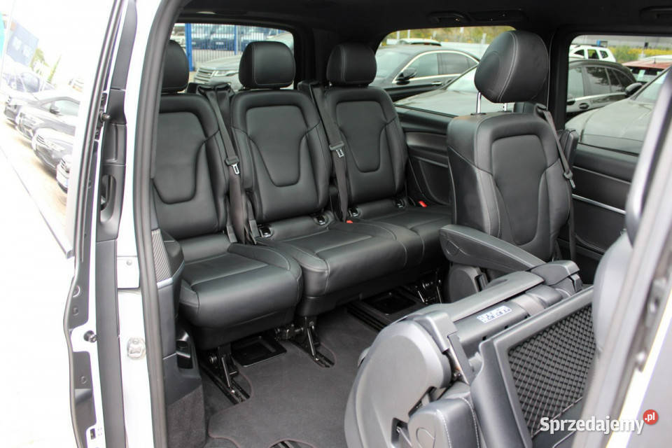 Mercedes V 250 Exclusive AMG Pak Night 4Matic przyciemniane szyby Samochody osobowe Sokołów