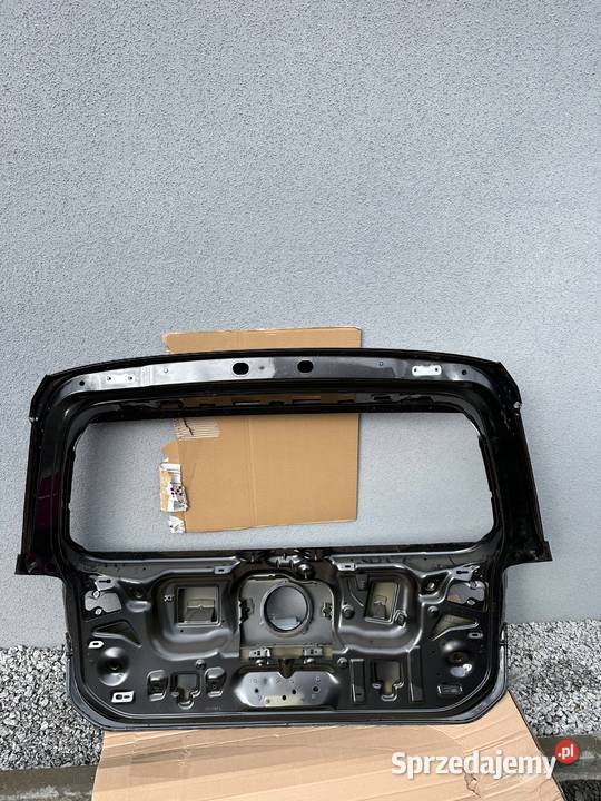 Volkswagen Passat lift 20192022 klapa kombi Mirsk