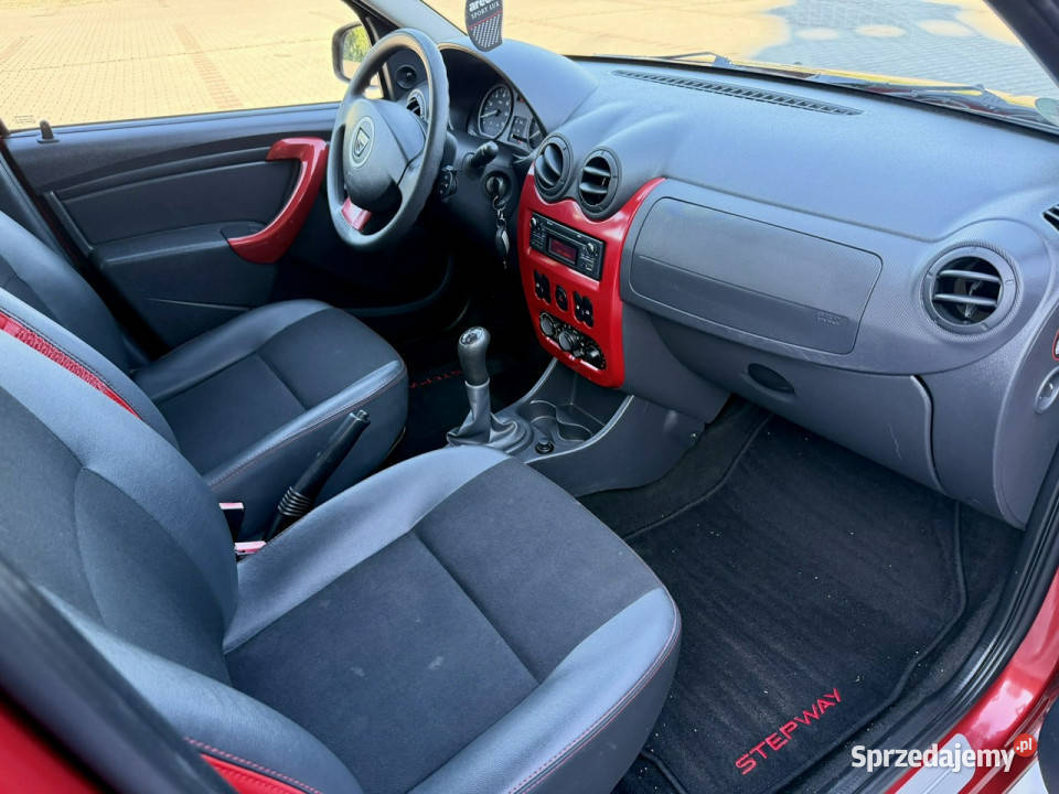Dacia Sandero Stepway Stepway 16i 85 172000km mazowieckie Zwoleń