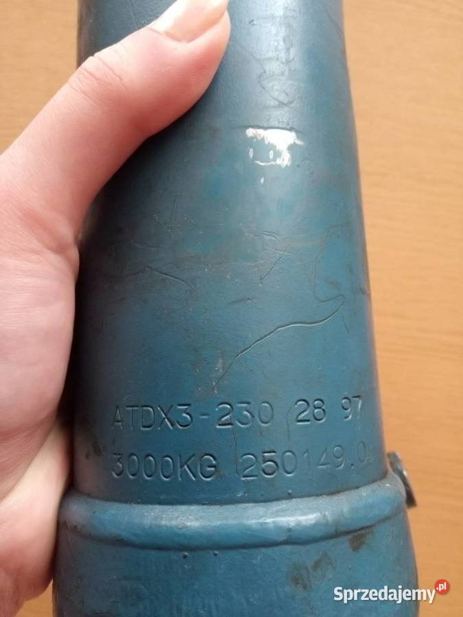 Podnośnik 3 tony z zestawem kluczy w pokrowcu Dąbrowa Górnicza