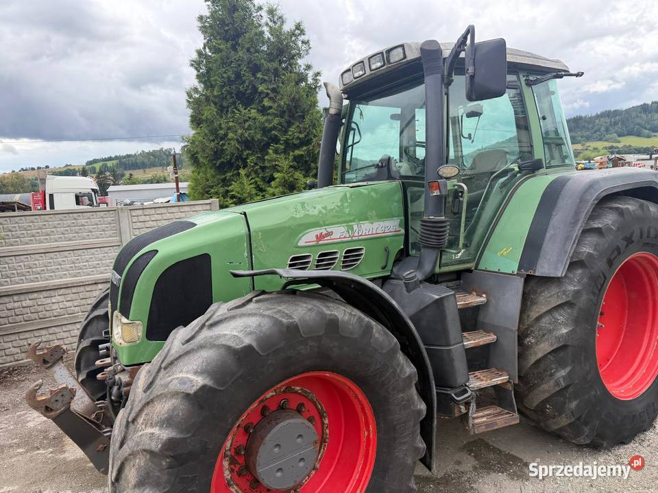 Ciągnik rolniczy Fendt 926 VARIO FAVORIT