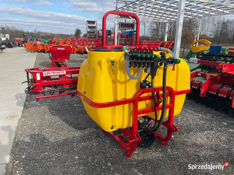 Opryskiwacz zawieszany Strumyk Transport cała świętokrzyskie Solec-Zdrój