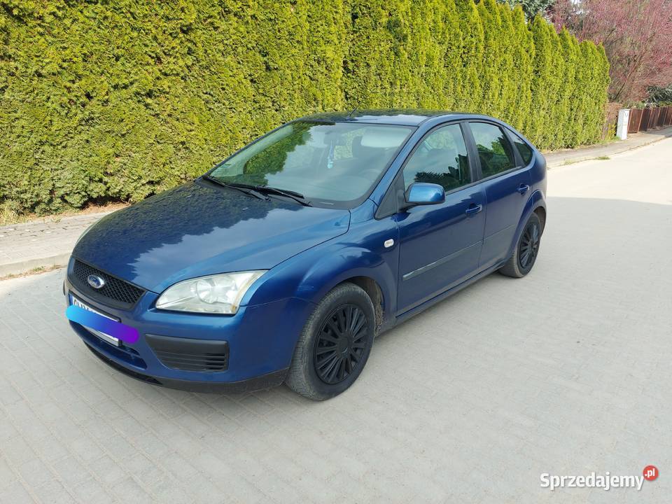 Ford Focus mk2 16 benzyna nieuszkodzony