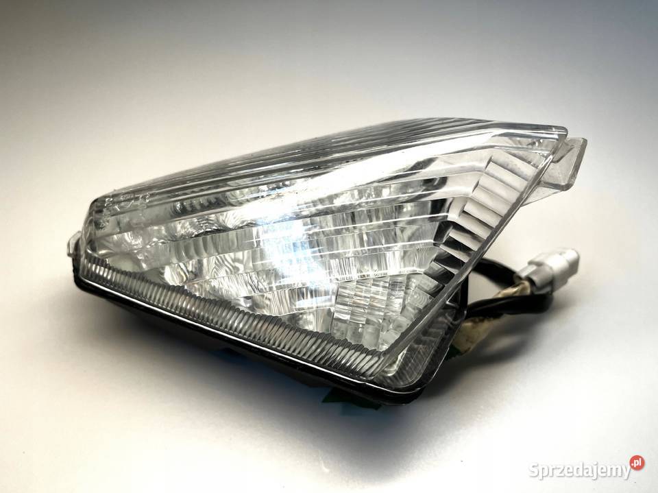 YAMAHA YZFR1 1000 RN19 0708 Lampa tył tylna wielkopolskie Łobżenica sprzedam