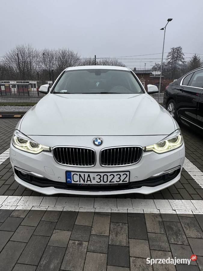 BMW Seria 3 320d xDrive Luxury Line Paterek
