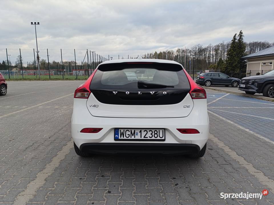 Volvo V40PanoramaNawigacja 114KM V40 sprzedam