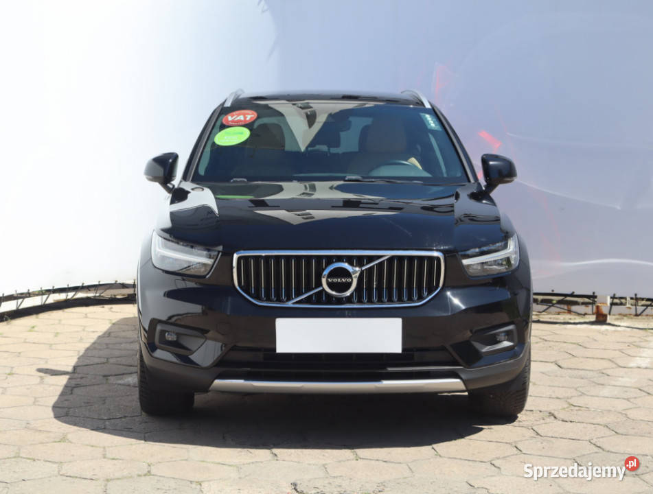 Volvo XC40 B5 AWD gniazdo USB Łódź