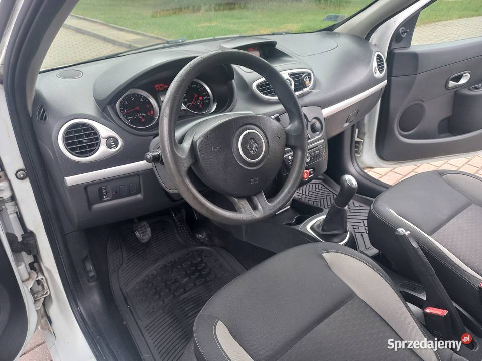 Renault Clio 3 lift 2010r 15dci ekonomiczny stan nieuszkodzony