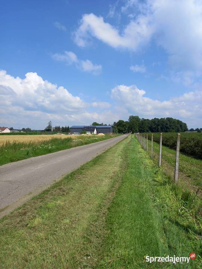 Sprzedam działkę z warunkami zabudowy