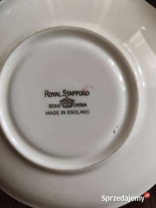 Royal Stafford elegancka filiżanka z motywem sprzedam