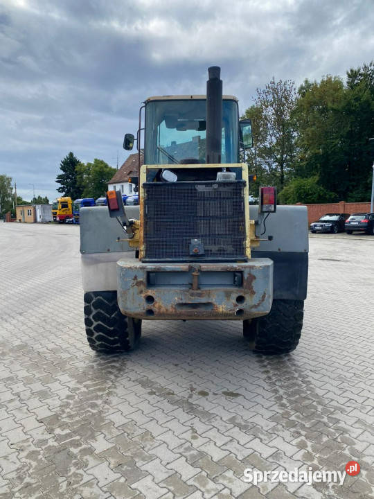 duża kołowa Komatsu Komatsu WA 2703 ładowarka Głogówek