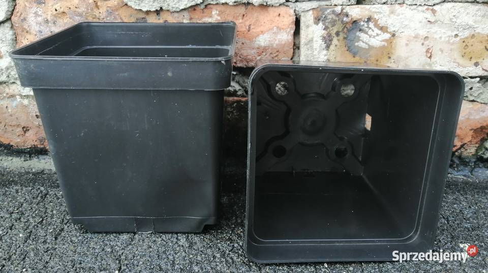 Doniczki produkcyjne kwadratowe P14 14x14x14 śląskie Siewierz