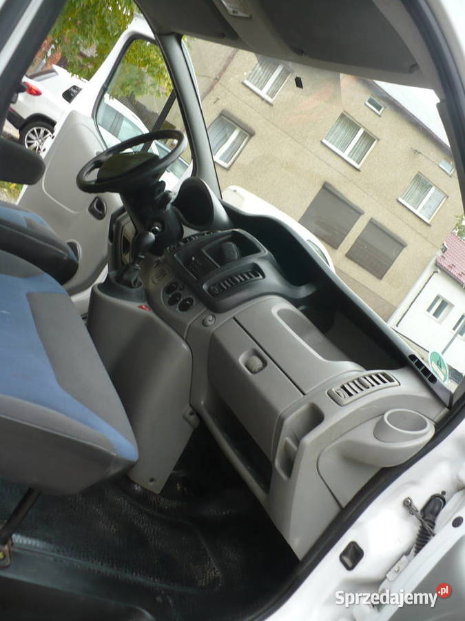 Renault Trafic Mały Oryginalny Przebieg 1 sprzedam