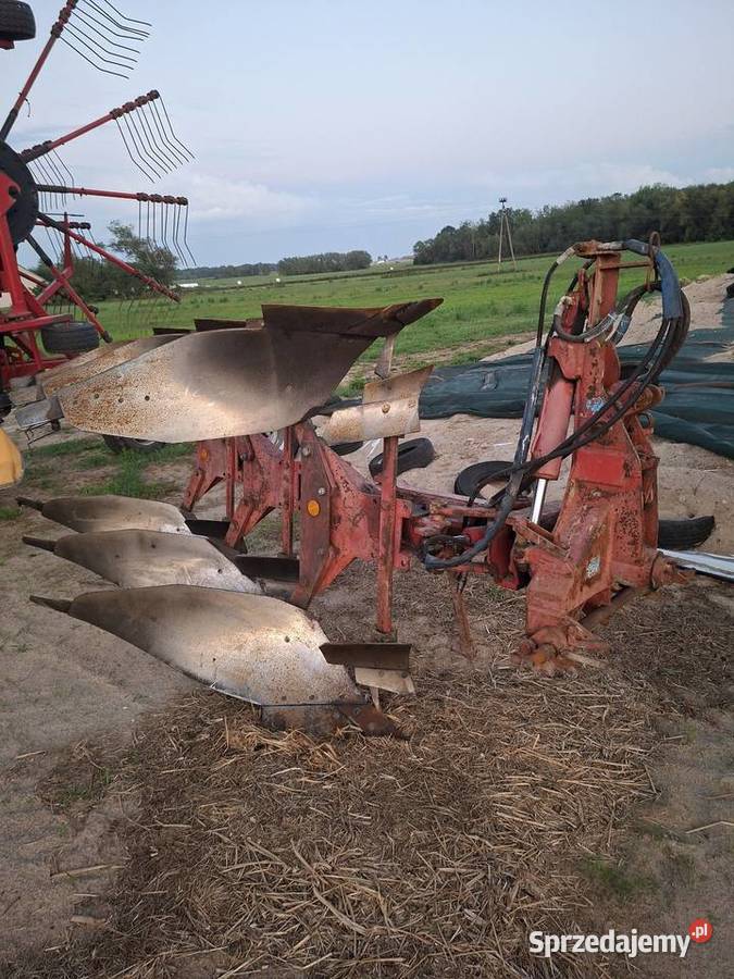 Pług 3 skibowy obrotowy steeno vario Faszcze