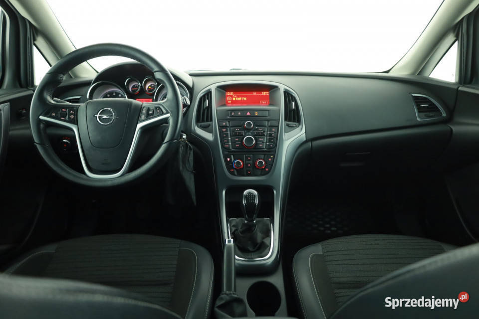 Opel Astra 14 T Piaseczno