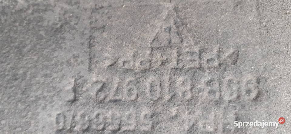 Porsche Macan Nadkole prawy tył 95B 810972 F Rok produkcji 2017 Listwy i nakładki Legnica