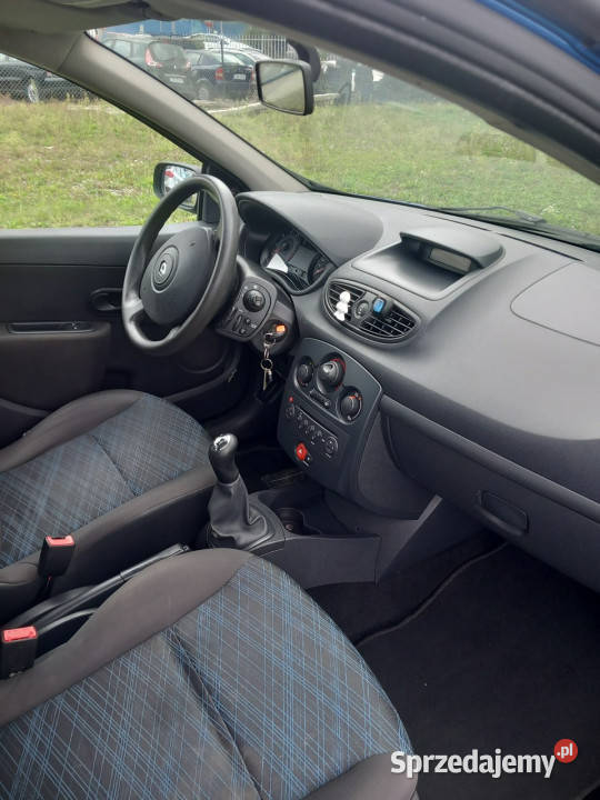 Renault Clio 12 b z 2 letnim gazem pełny serwis Zarejestrowany w Polsce