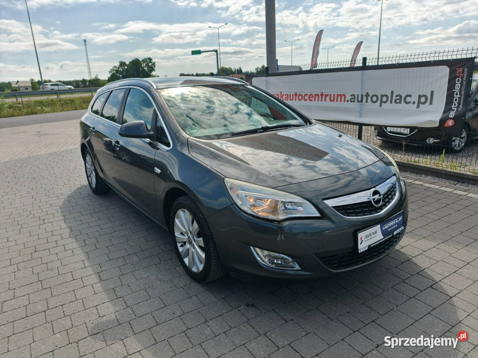 Opel Astra Sports Tourer J 20092019 gniazdo USB Opel mazowieckie Lipówki