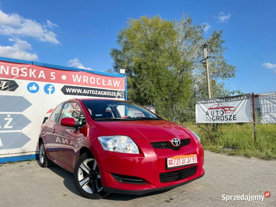 Toyota Auris 14 Benzyna2007Długie Opłaty Wrocław