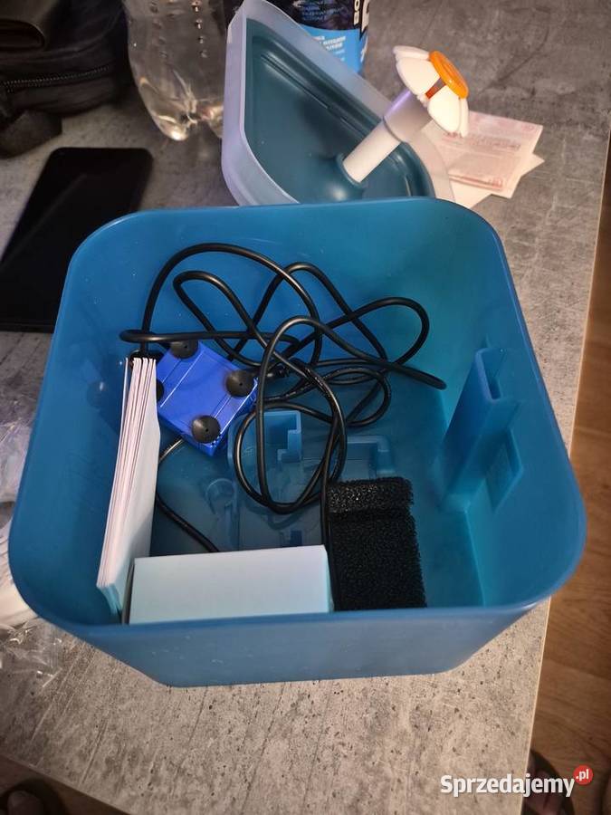 fontanny kota i psa AONBOY Model F2 o pojemności Nekla