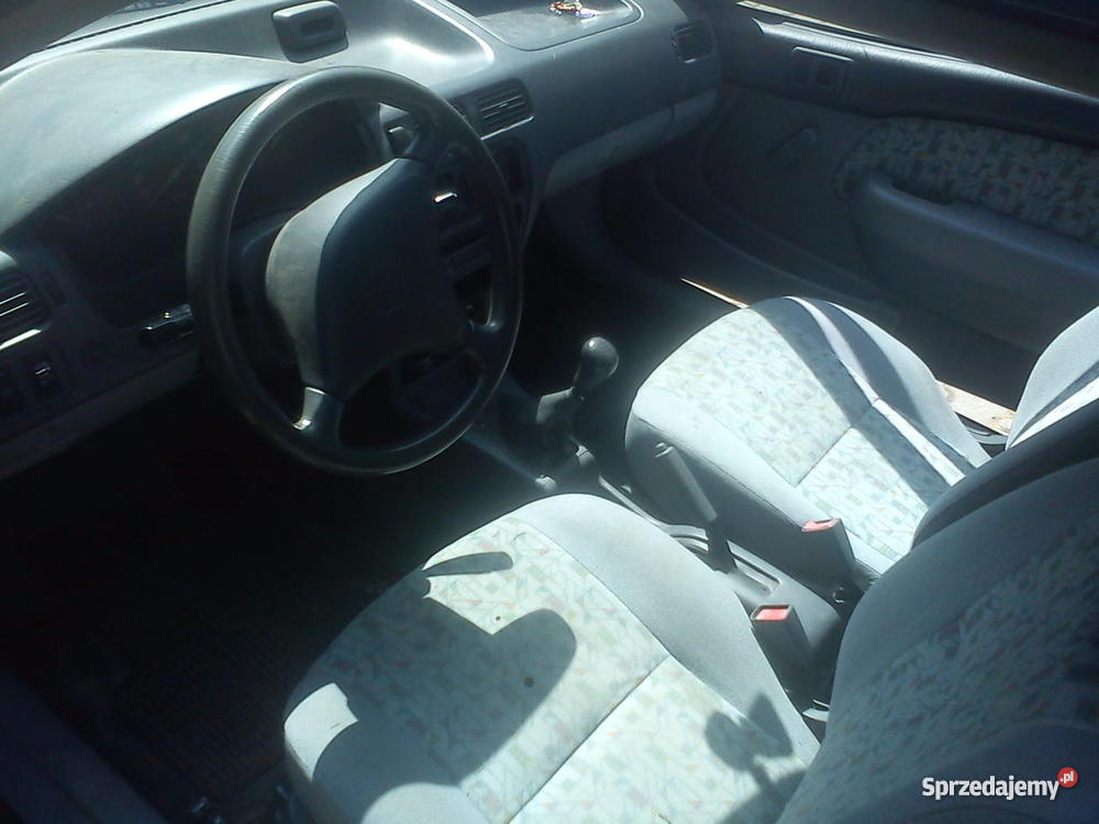 TOYOTA STARLET 14 XLi Hatchback Warszawa