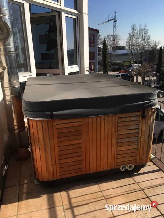 Jacuzzi ogrodowe 23 osoby balia bania jakuzi Pobierowo sprzedam