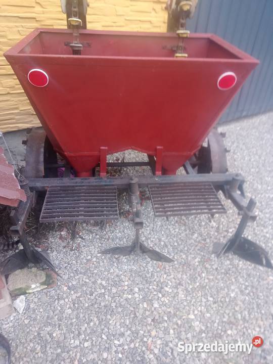 Sadzarka akpil do ziemniaków Łagów