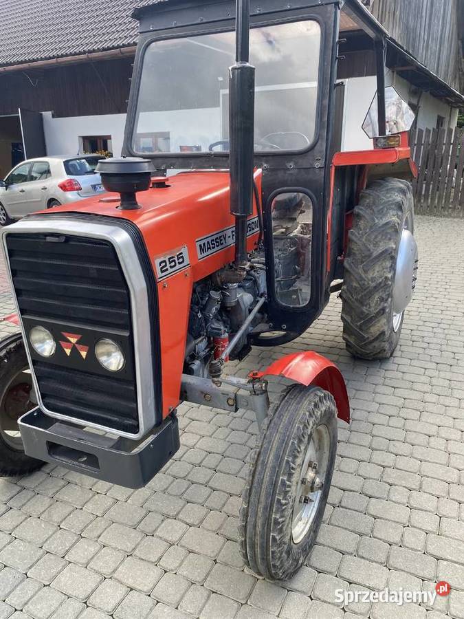 Sprzedam Traktor MasseyFerguson 255 Pcim