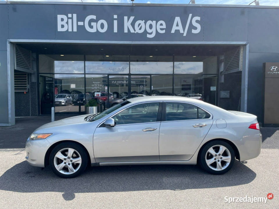 Honda Accord VIII 2008 Samochody osobowe Sadlno