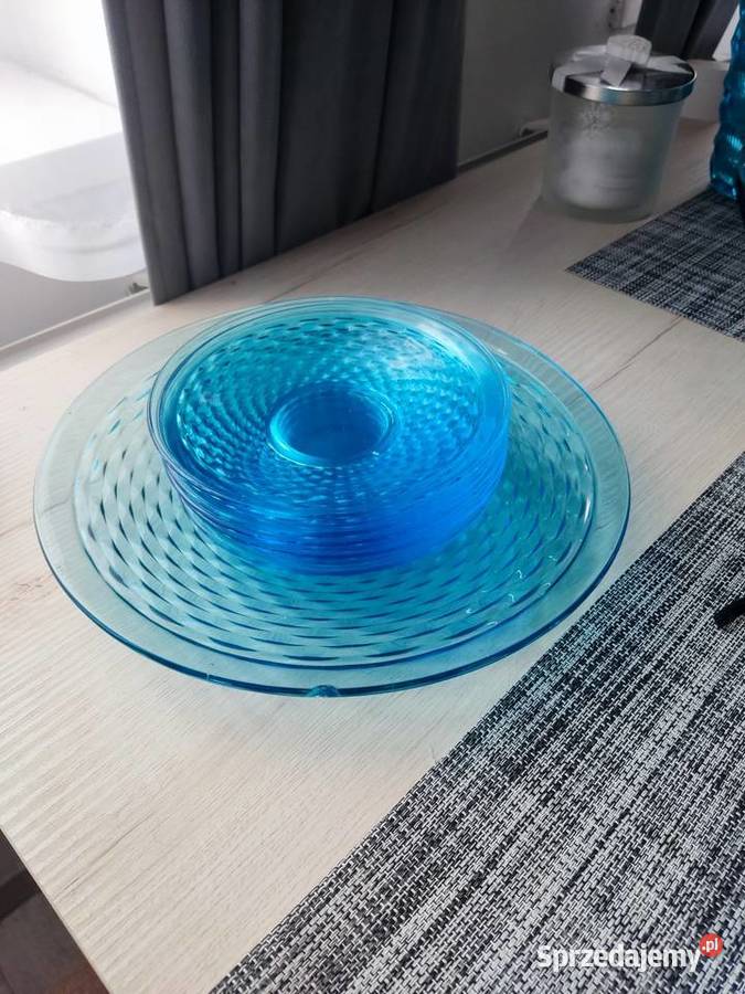 Patera i 6 talerzyków Patery