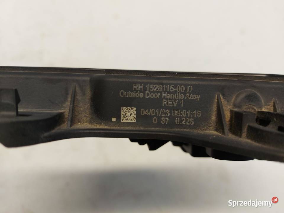 TESLA MODEL Y 2023r Klamka drzwi przód prawa