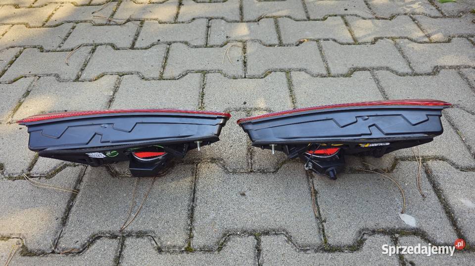 LAMPA TYŁ W KLAPĘ PRAWA LEWA OPEL INSIGNIA B lubelskie Zamość sprzedam