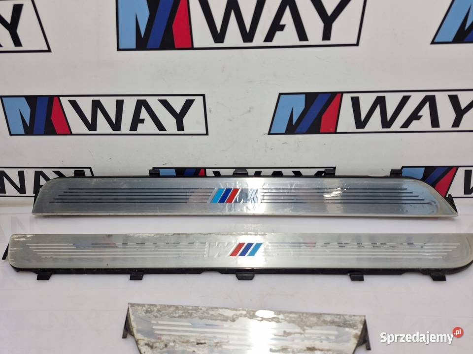 BMW E87 LISTWY PROGOWE MPAKIET KOMPLET 7906818