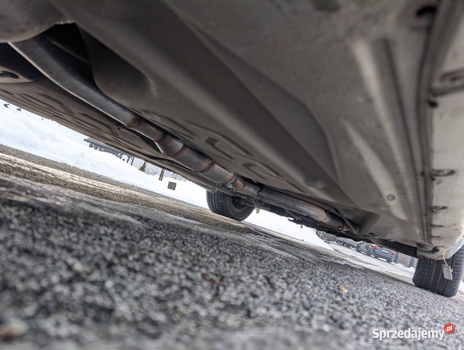 Mercedes Benz W201 190 wolny korozji Sedan / Limuzyna Poręba Wielka