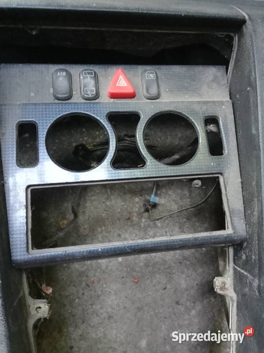 Mercedes c klasa W202 deska rozdzielcza kokpit Brzozówka