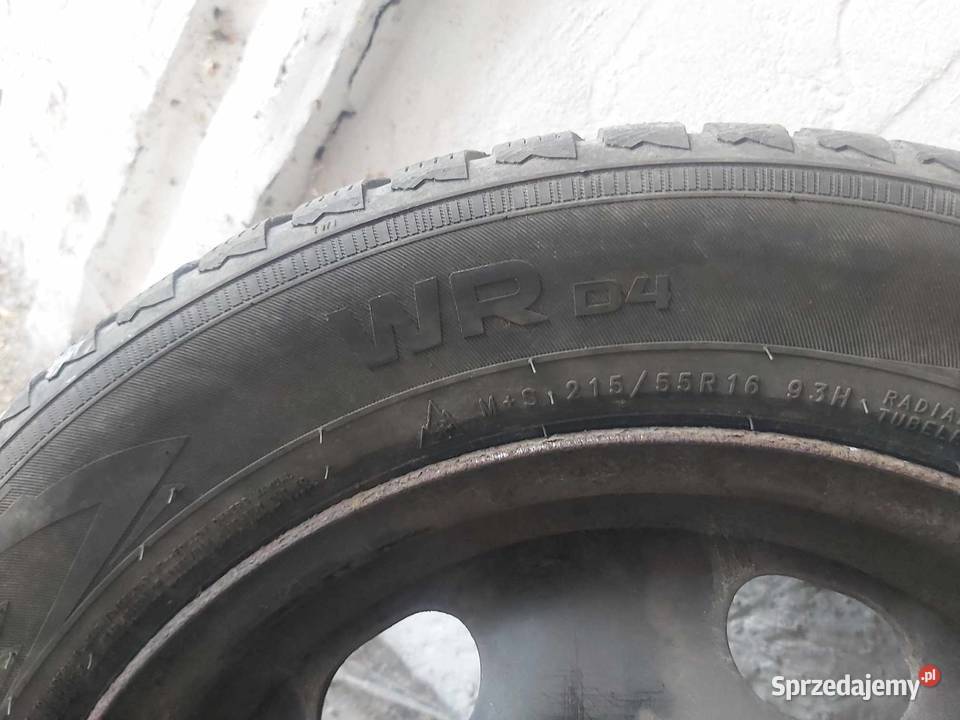 opony zimowe Nokian 21555 R16 Chełmża sprzedam