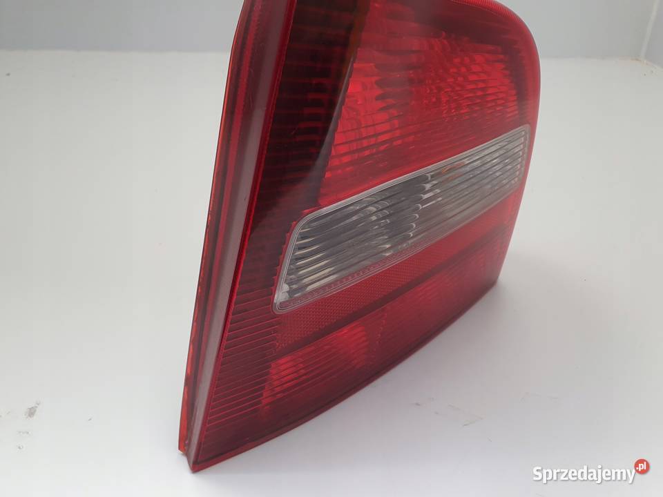 LAMPA PRAWA Volvo S80 I 9804r TYLNA prawy tył osobowe Rudka