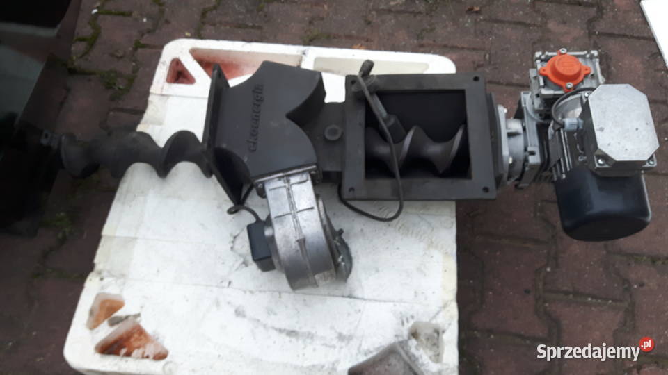 Piec na ekogroszek używany z podajnikiem