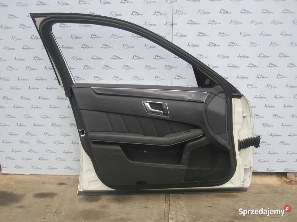 MERCEDES E IV W212 12r drzwi lewe przód osobowe Drzwi