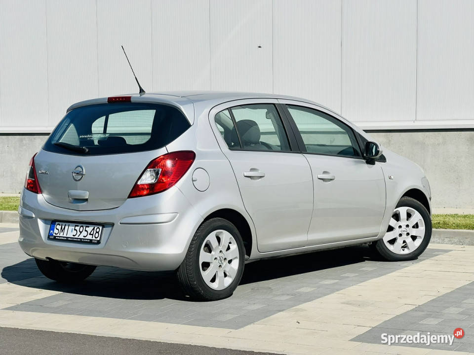 Opel Corsa D 12 Benz 101 D 20062014 gniazdo USB Mikołów