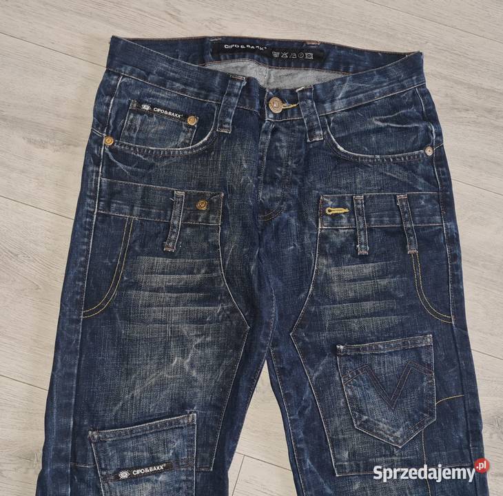 Spodnie chłopiec jeans przecierane granat 164 Rozmiar 164 Łódź