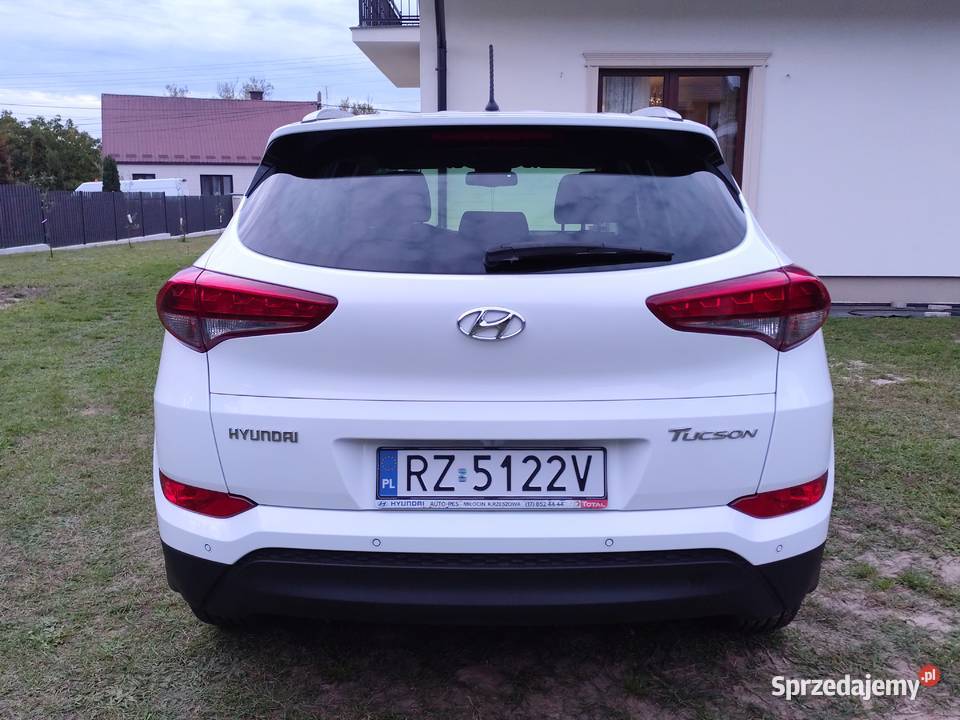 Hyundai Tucson 16 benzyna 37000 Salon Polska CD podkarpackie Rzeszów