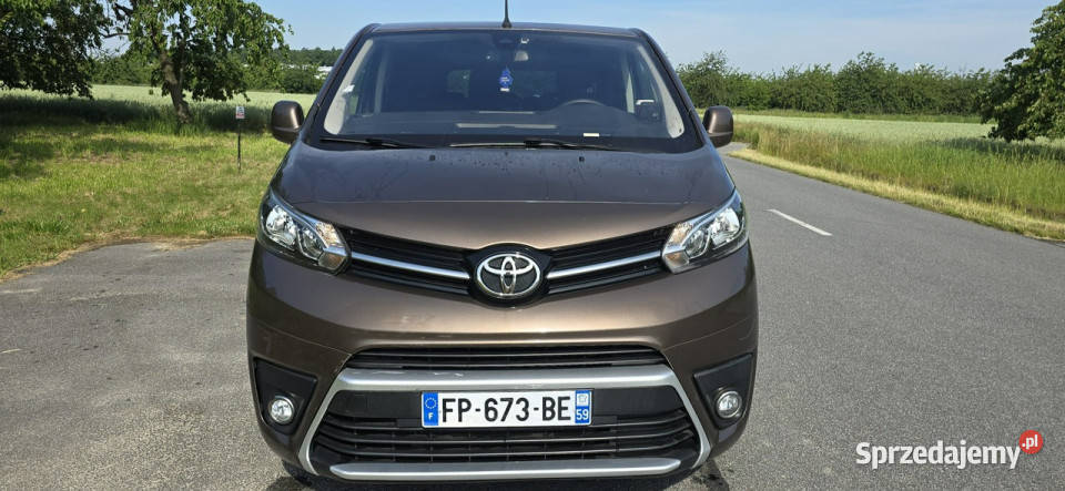Toyota ProAce Long nawiewy 150 Bogata wersja klimatyzacja