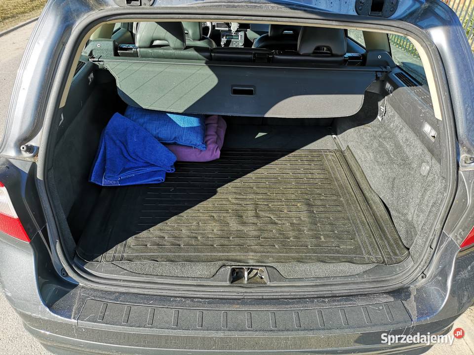 Volvo V70 D5 oszczędny i wytrzymały Goraj