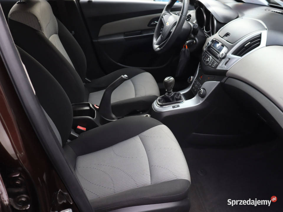 Chevrolet Cruze 16 i 16V brązowy dolnośląskie Bielany Wrocławskie