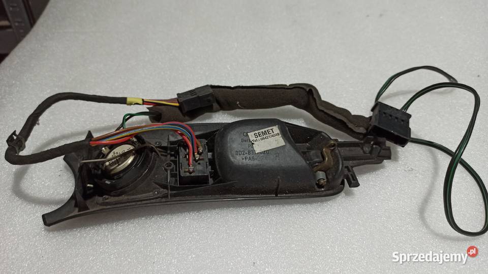Klamka drzwi wewnętrzna Audi A4 B5 8D2837020 podkarpackie