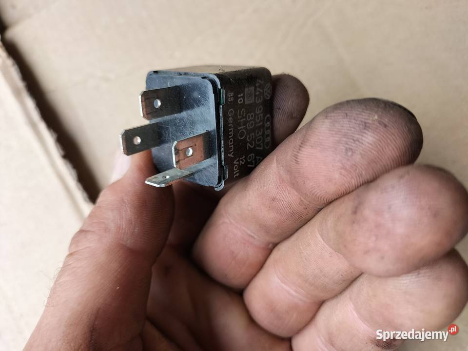 Przekaźnik 259 443951307A Audi 80 B3 B4 lubelskie Kamień-Kolonia