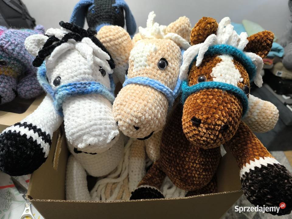 Maskotka Konik na Szydełku Handmade Amigurumi Parzniew sprzedam