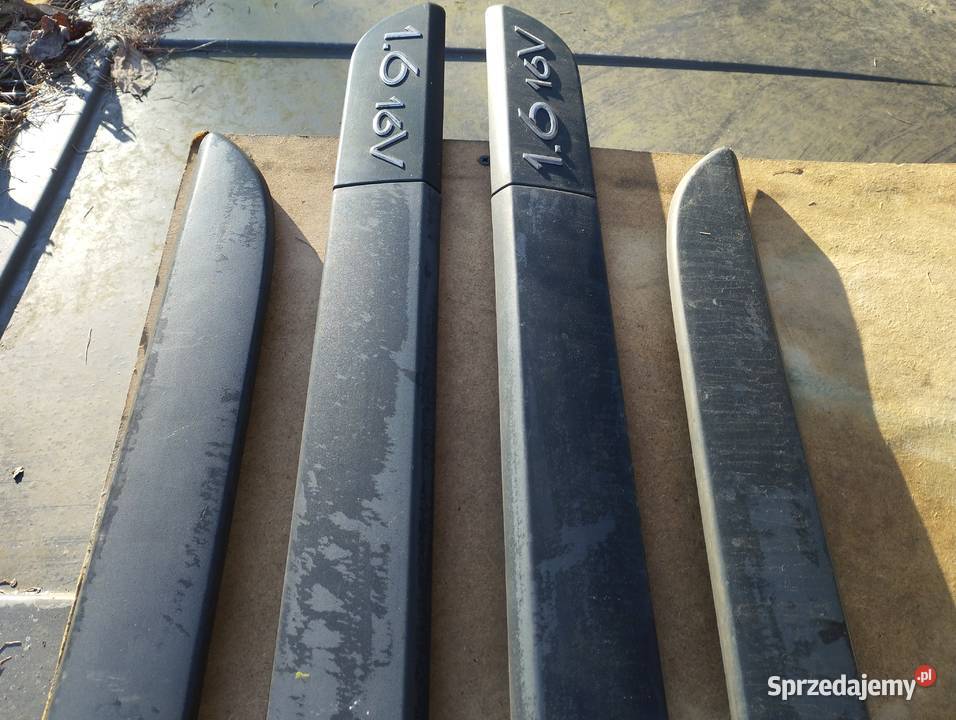 Listwy drzwi Megane 2 kombi komplet