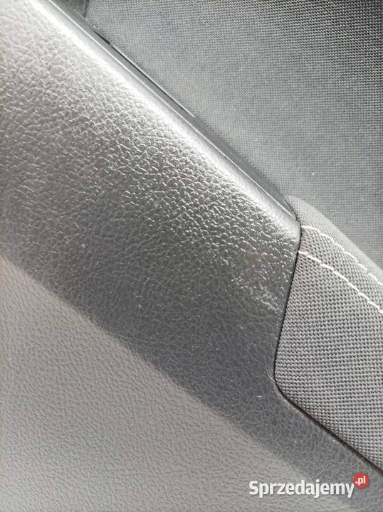 TAPICERKA BOCZEK PRAWY TYŁ SEDAN E16 E17 E18 Tapicerki samochodowe